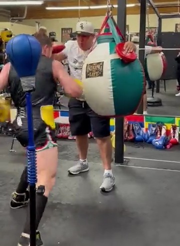 Canelo Alvarez, a boxing P4P star, shows off some brutal power punches while on heavy bag.
