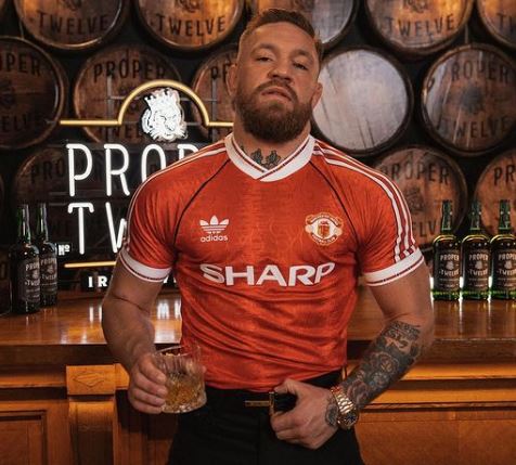 After wading into Man Utd woes, Conor McGregor invites Sir Alex Ferguson to a drink before quickly deleting tweets
