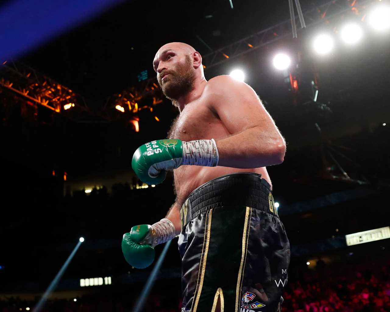 Tyson Fury offers Anthony Joshua training ahead of Usyk's rematch. Anthony Joshua wants to be a SPAR Brit competitor in training
