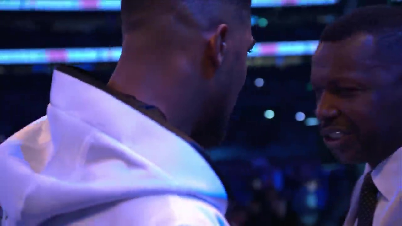 Anthony Joshua seeks advice from the head of security ahead of Oleksandr Uzyk's rematch
