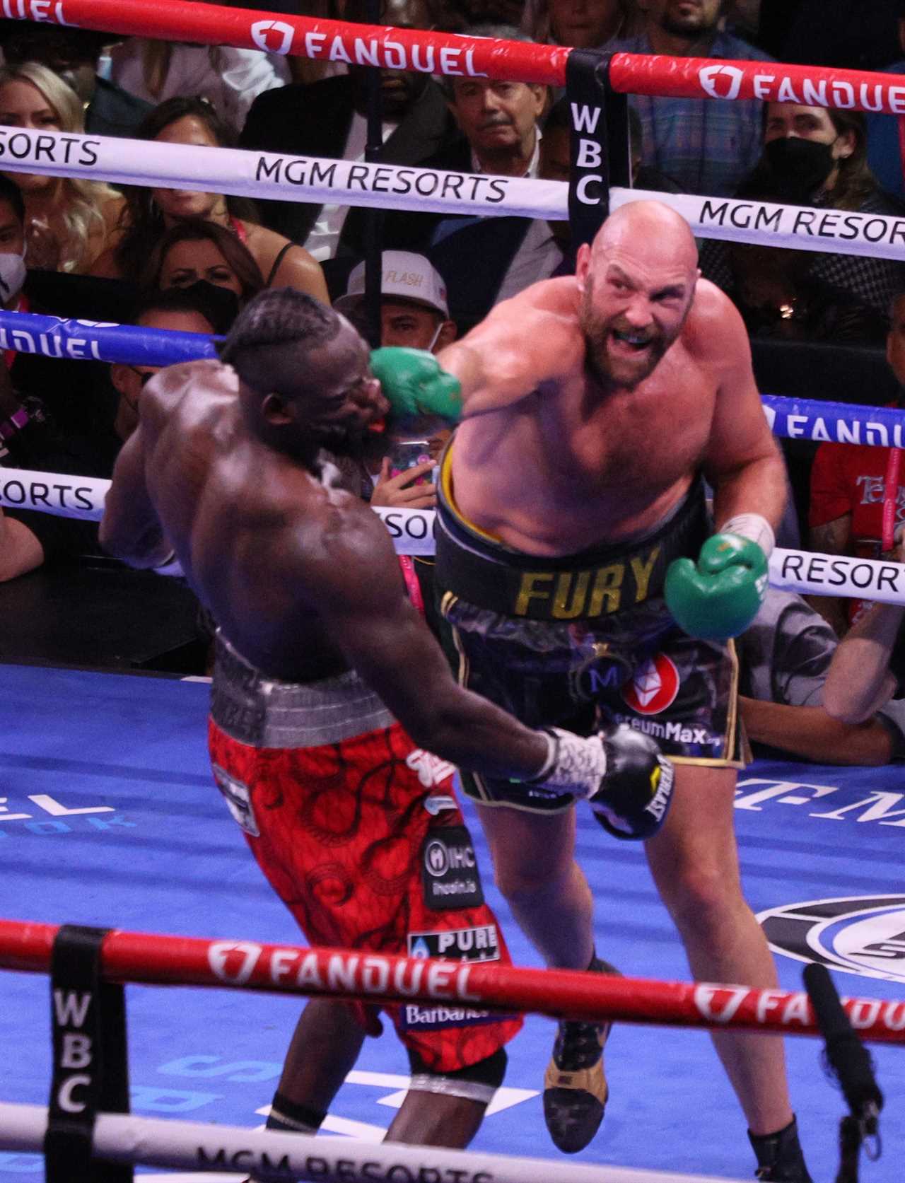 Tyson Fury, boxing legend, took two women on an eight-hour wild booze binge after they asked him to take a selfie