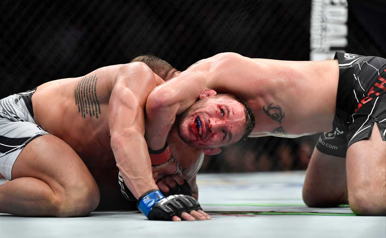 Justin Gaethje makes Michael Chandler look like a bloody mess after his brutal UFC 268 win. BOTH fighters were taken to the hospital.
