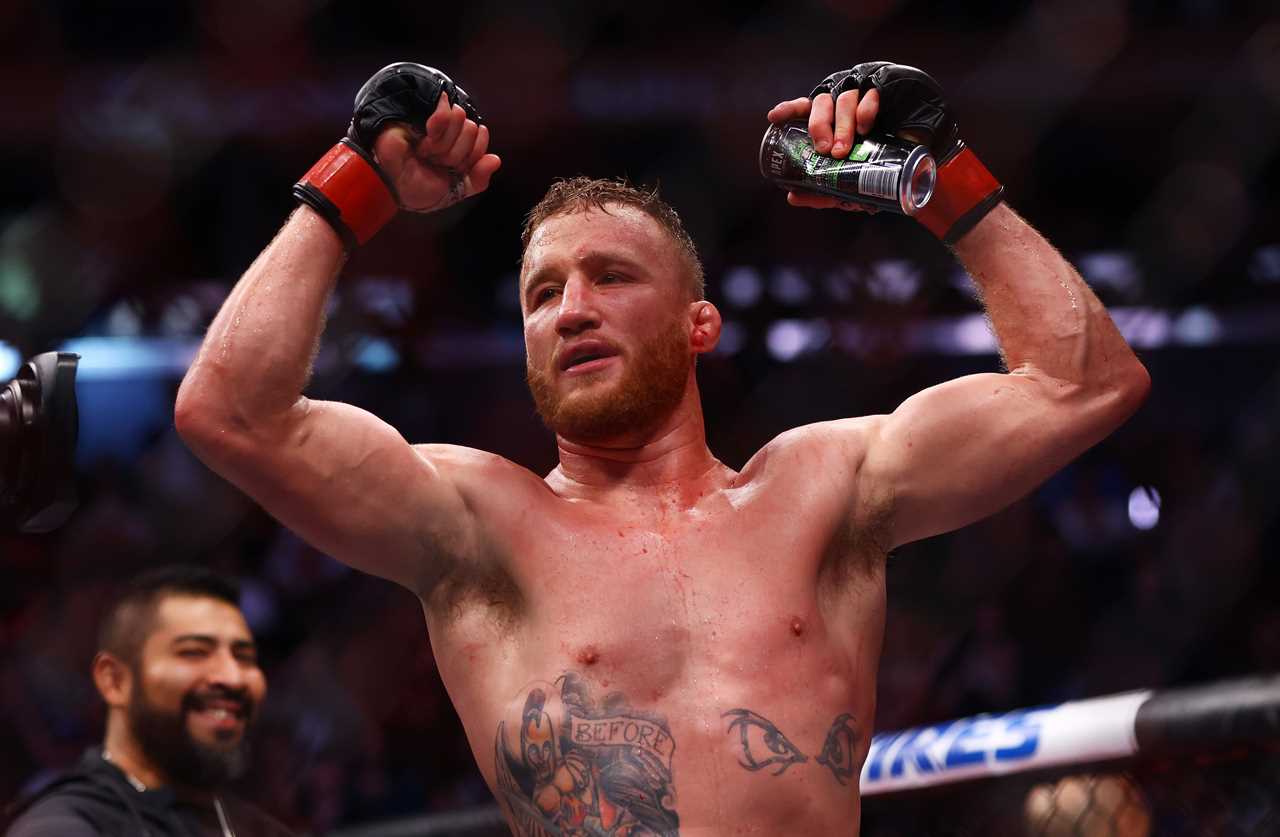 Justin Gaethje makes Michael Chandler look like a bloody mess after his brutal UFC 268 win. BOTH fighters were taken to the hospital.