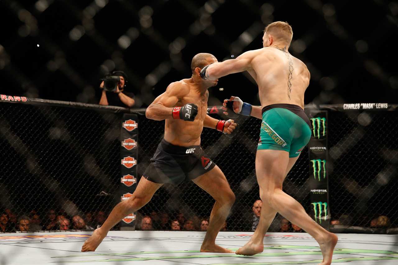 Analyst Dan Hardy ranks Conor McGregor's top UFC performances.
