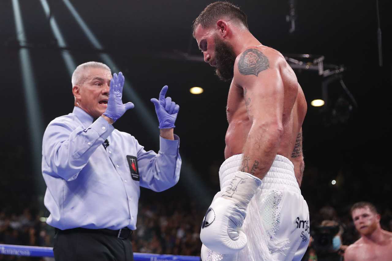 Canelo Alvarez KOs Caleb Plant in the 11th round to win undisputed super-middleweight title in Vegas