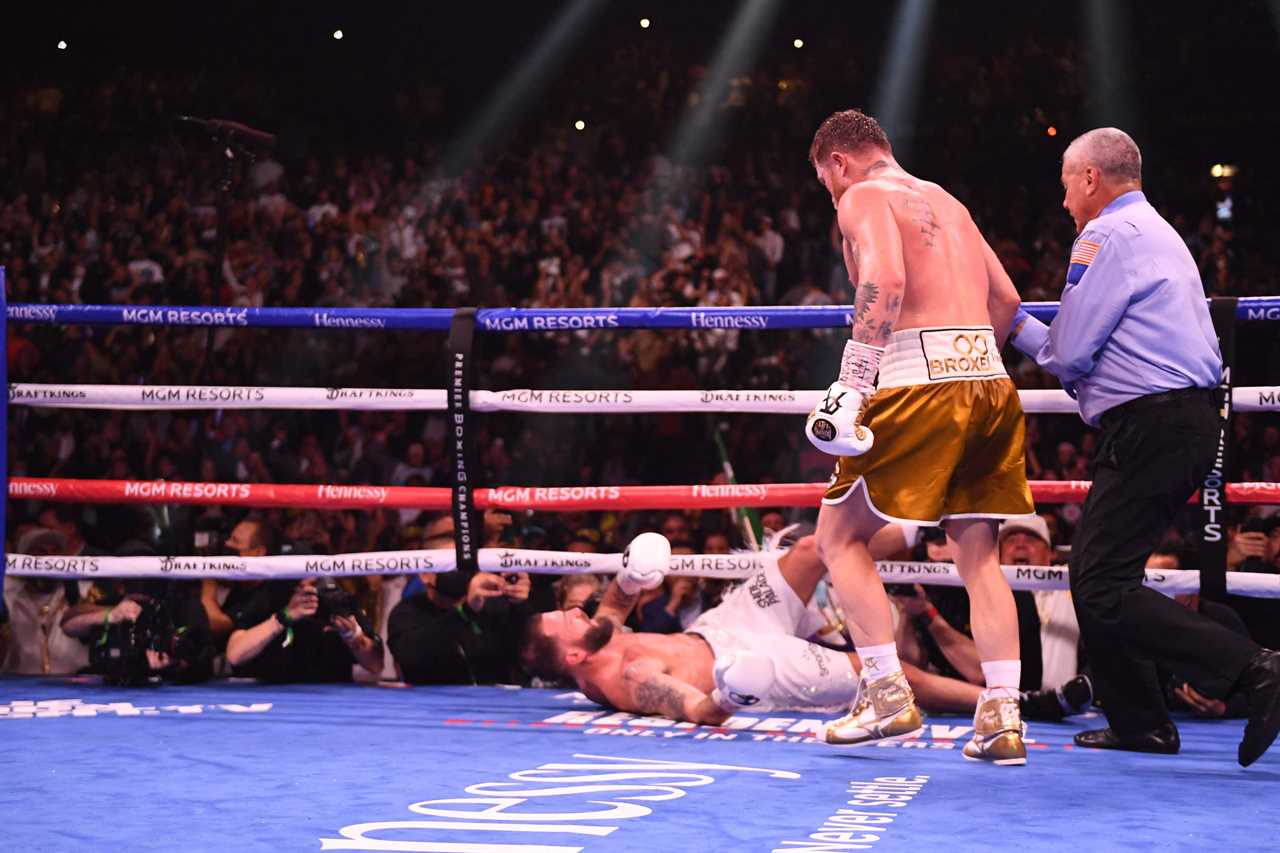 After Caleb Plant win, Canelo Alvarez will face five opponents: Gennadiy Golovkin trilogy and Artur Betterbiev.