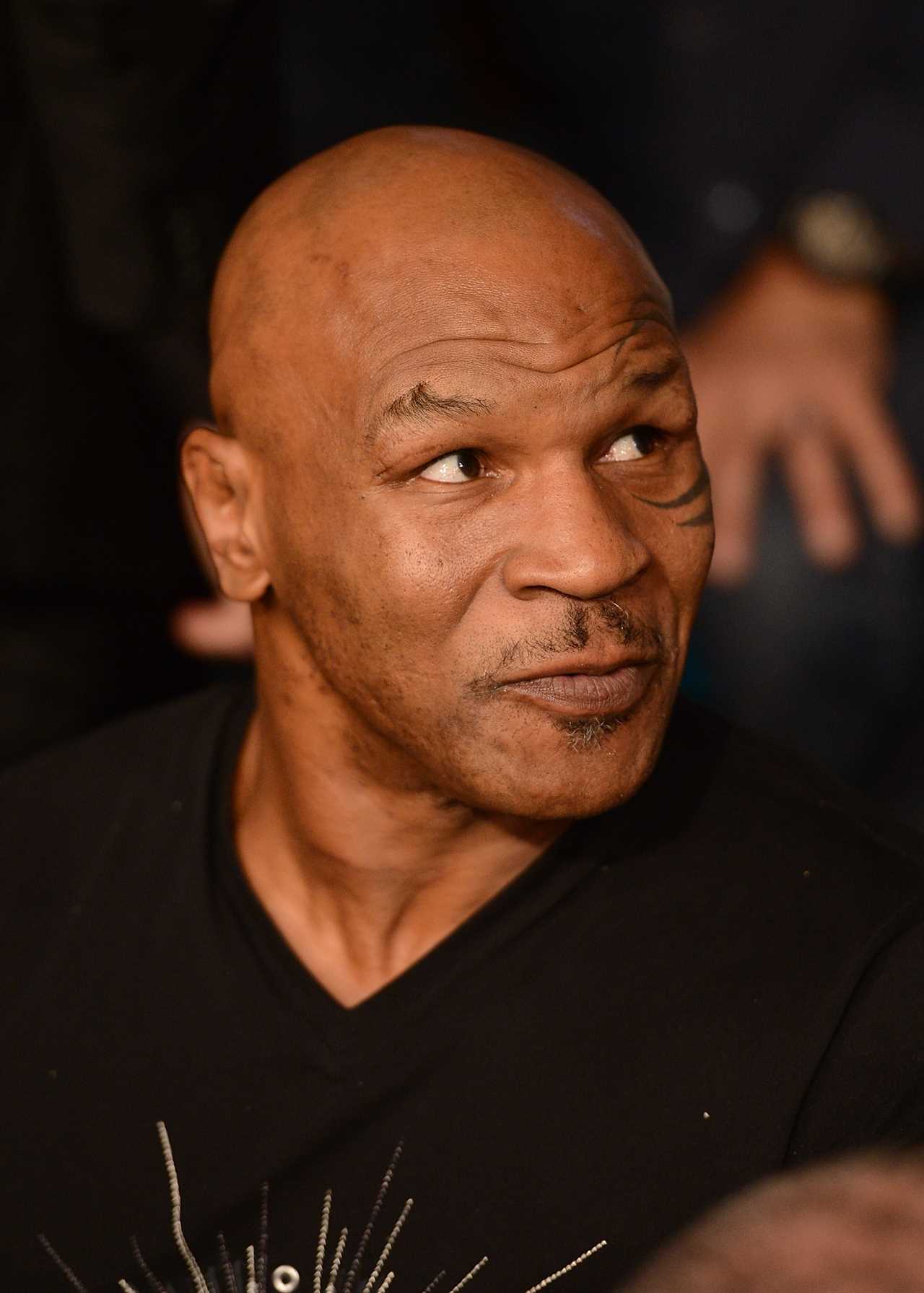 Junior dos Santos: Mike Tyson owes him $50k! - Junior dos Santos shows how the UFC deprived him of his 'bestKO' bonus