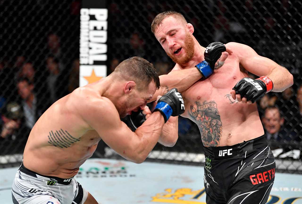 UFC fighter Justin Gaethje criticizes Mike Beltran's mistake in his win over Michael Chandler.