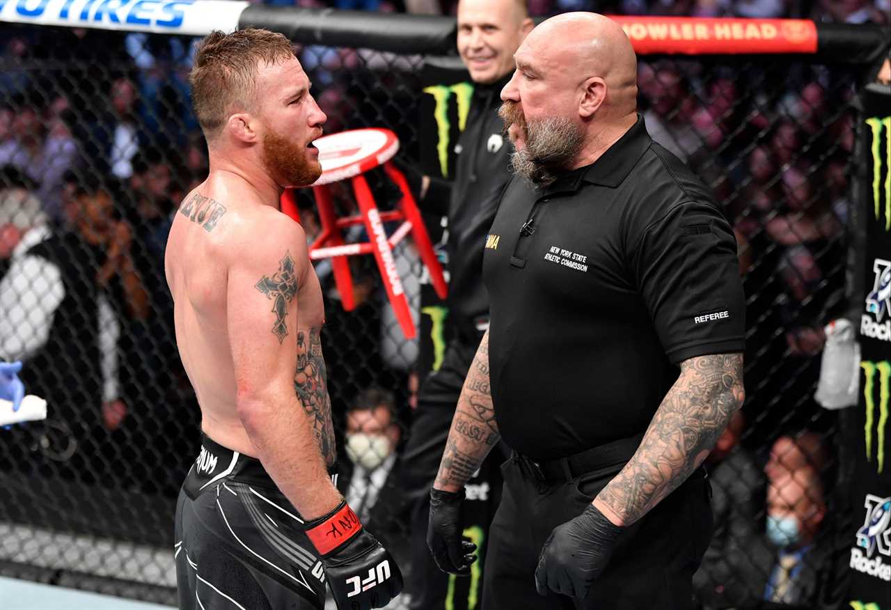 UFC fighter Justin Gaethje criticizes Mike Beltran's mistake in his win over Michael Chandler.