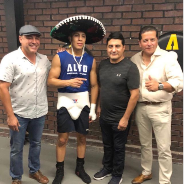 Jaime Munguia is Mexico's next superstar. He's trained by Erik Morales, and wants to have a 'historical' rivalry with Canelo.