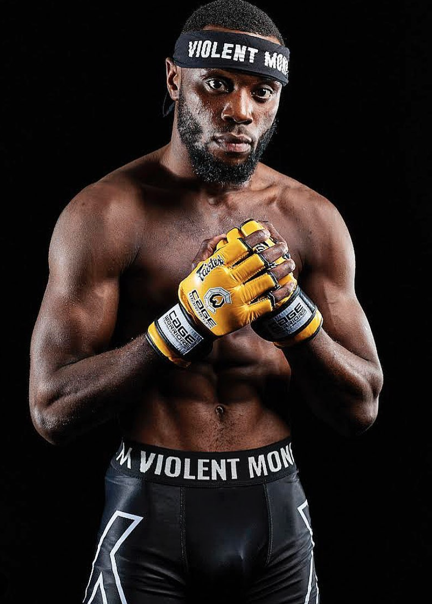 Dominique Wooding confesses that he felt very lost before he won the title of Cage Warriors.