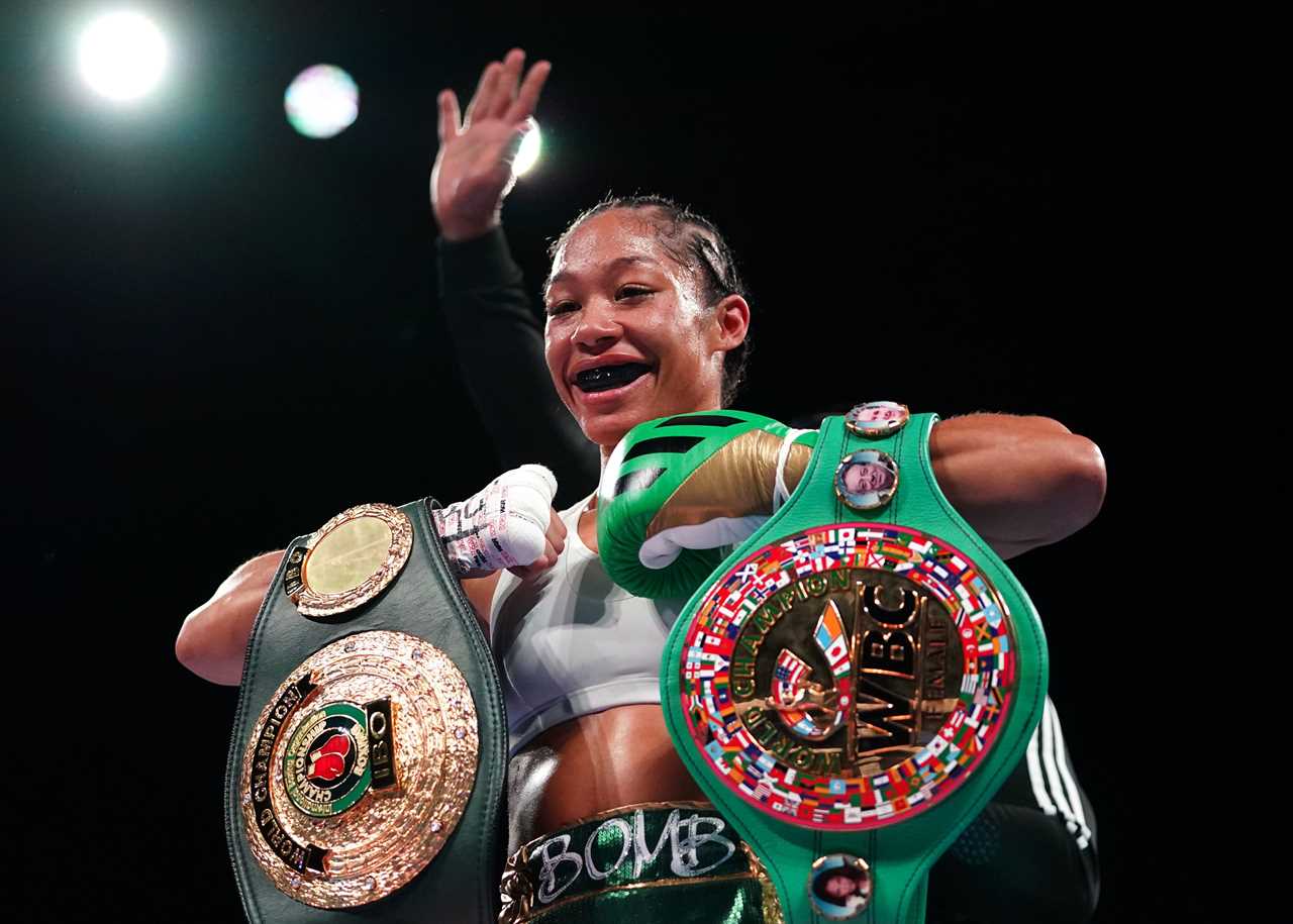 As Alycia Baumgardner ends her reign as world champion, watch Terri Harper's sickening right-hand movements.