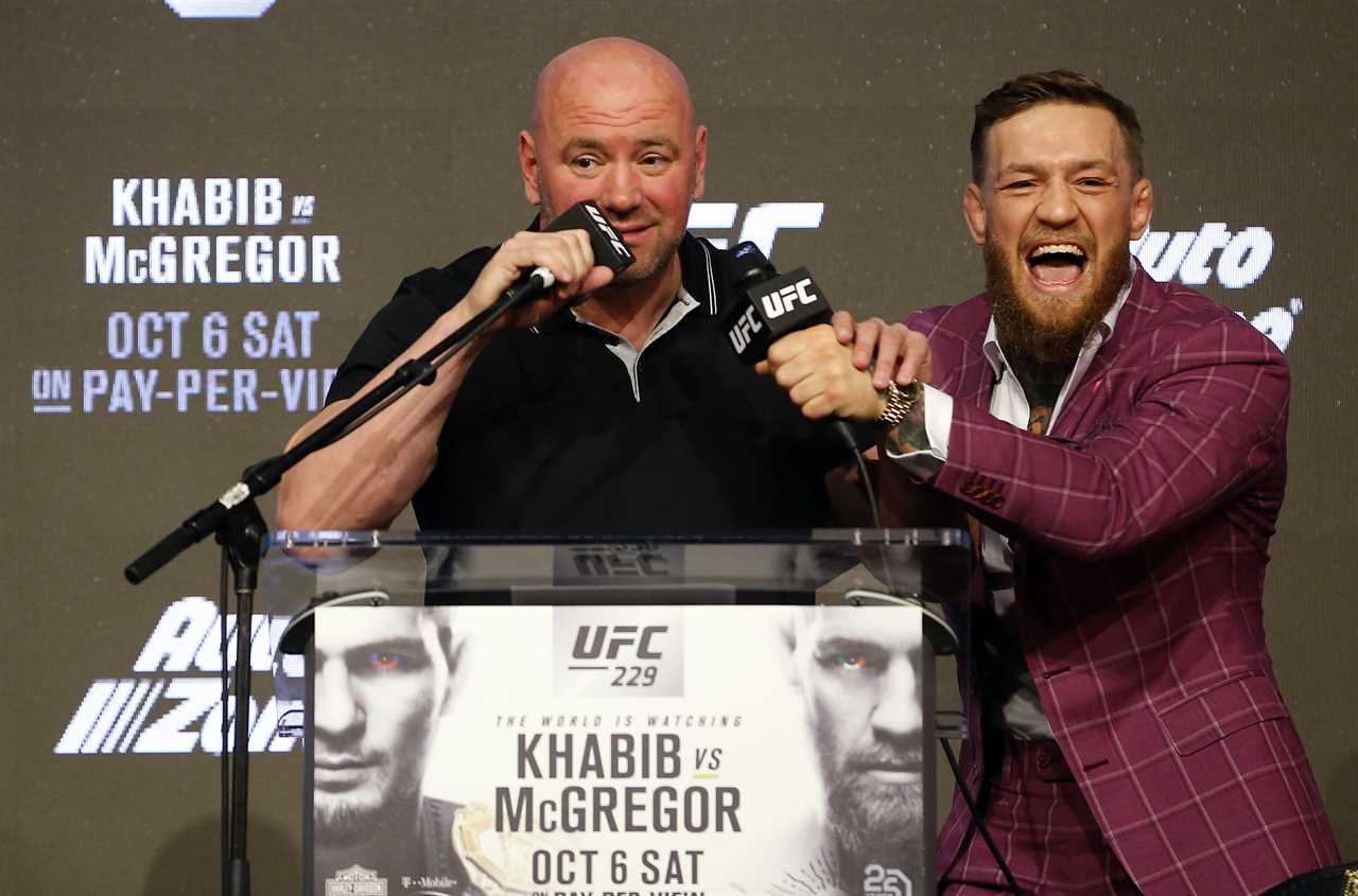 UFC chief Dana White claims that rapper 50 Cent started negotiations for Conor McGregor's Mayweather fight