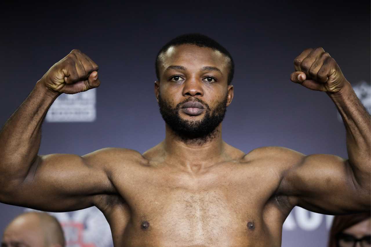 Canelo Alvarez said he made a big mistake and expects to be TWO STONE lighter that Ilunga Makabu.
