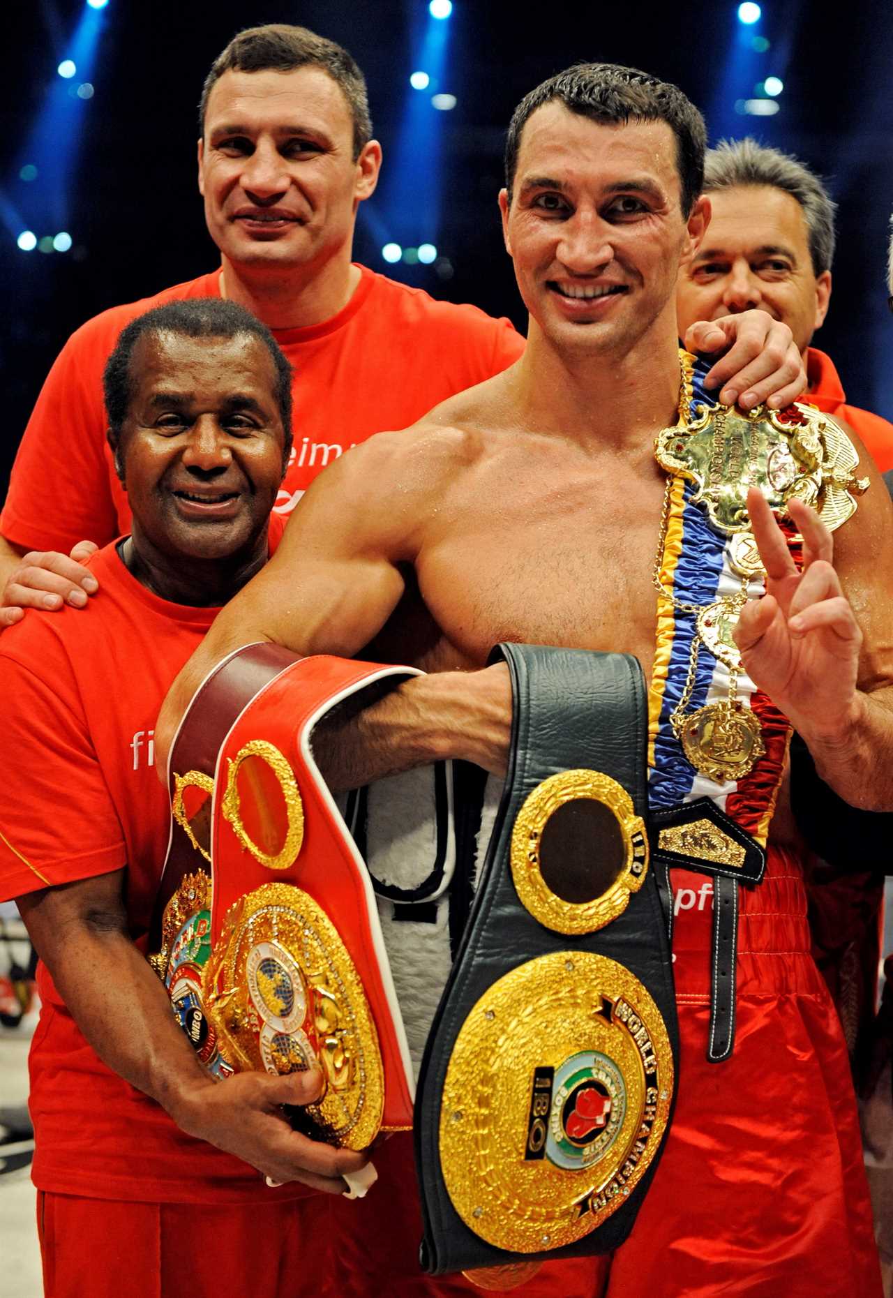 According to the Ukrainian manager, Anthony Joshua can revive his career in the same way Wladimir Klitschko did. He moved training camp to the USA.