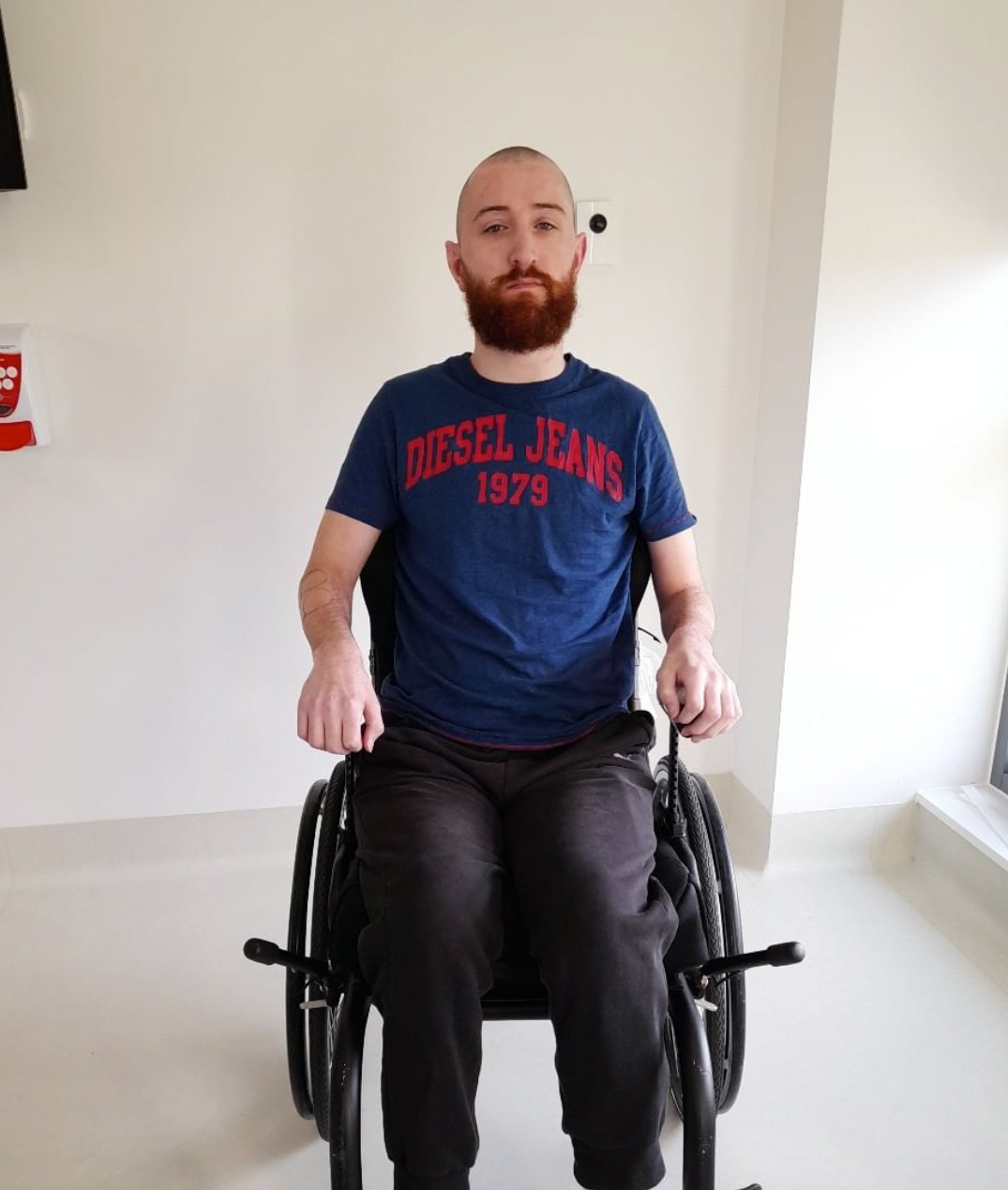 Conor McGregor, Caring Conor, donates PS8,500 for Ian Coughlan, paralysed MMA fighter.