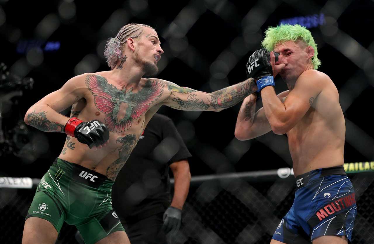After shining on McGregor's McGregor card, Sean O'Malley will steal the show at UFC 269 Poirier card vs Oliveira card.