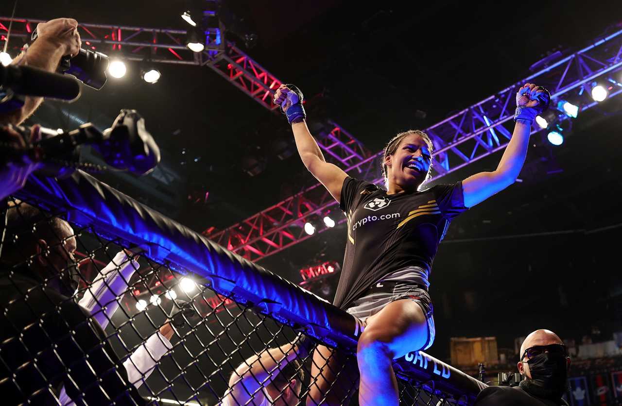 UFC 269: Amanda Nunes is stunningly CHOKED OUT in a major upset win in MMA history by Julianna Pena