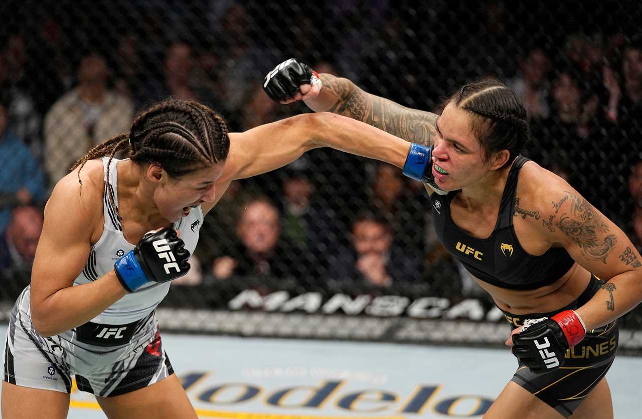 UFC 269: Amanda Nunes is stunningly CHOKED OUT in a major upset win in MMA history by Julianna Pena