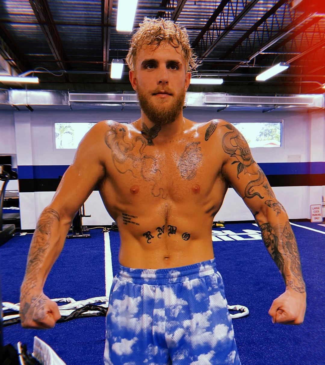 Jake Paul set career-lightweight in Tyrone Woodley rematch following body transformation.