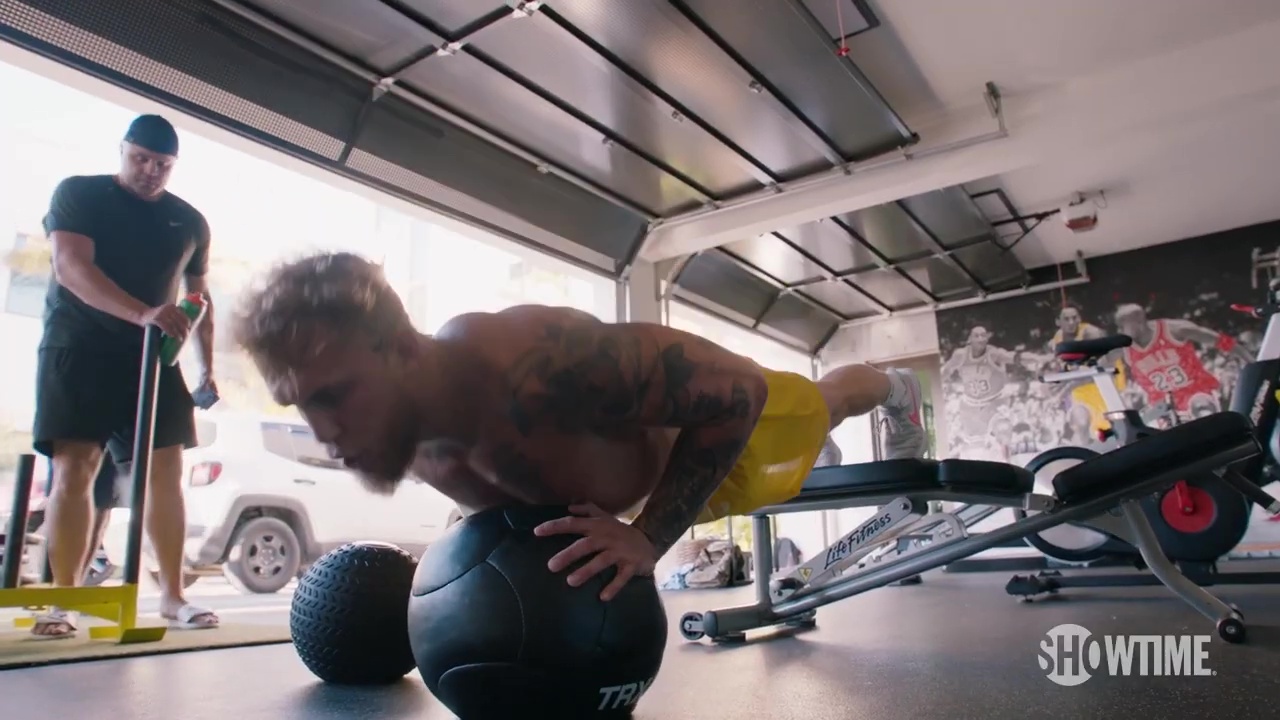 As YouTuber Jake Paul prepares for Tyron Woodley's rematch, you can see Jake Paul's intense strength and conditioning training.