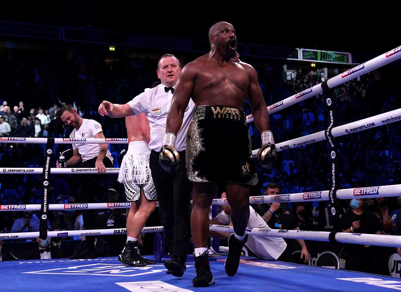 After three knockdowns, Joseph Parker wins the Derek Chisora grudge Match.