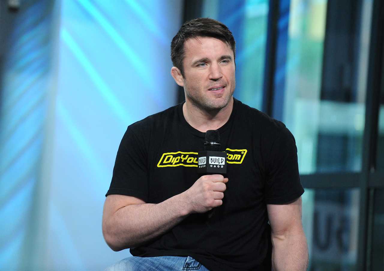 After alleged hotel scrapping, Chael Sonnen, an ex-UFC star, was charged with FIVE battery offenses by Las Vegas police
