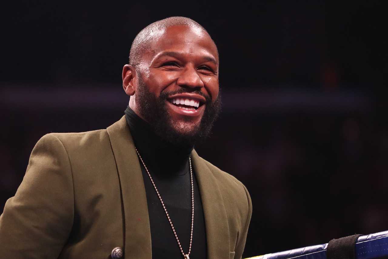 After a boxing show, Logan Paul lambasted Floyd Mayweather as 'corny weasel and claimed that the legend owes his money