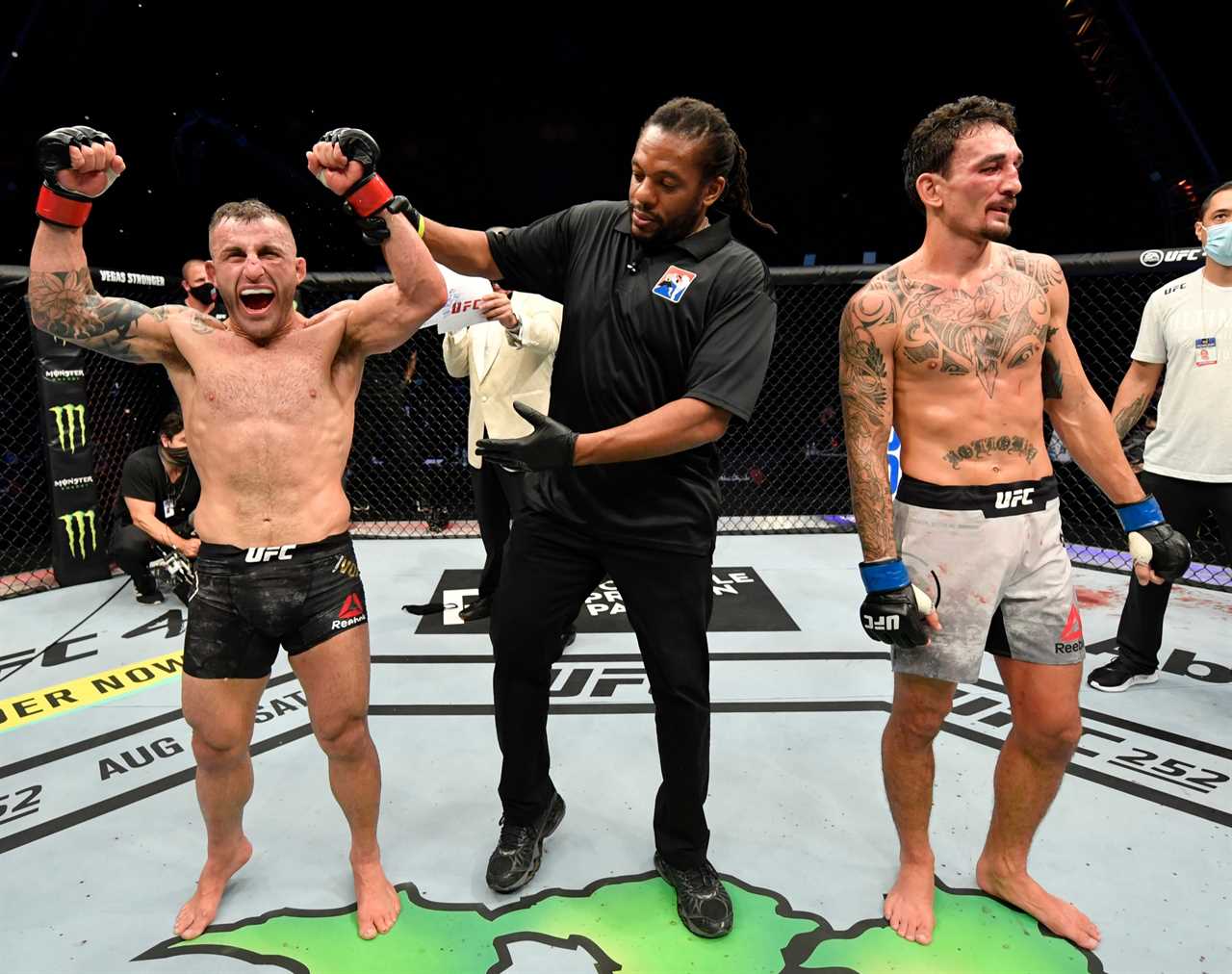 UFC 272 card released with world title fights, including Max Holloway against Alexander Volkanovski Trilogy