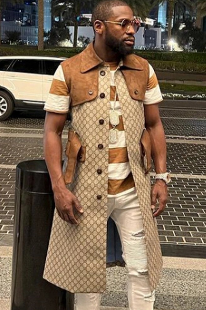 Floyd Mayweather shows off Rainbow Tourbillon on his Dubai trip. The boxing icon claims that the trip cost $2 million.