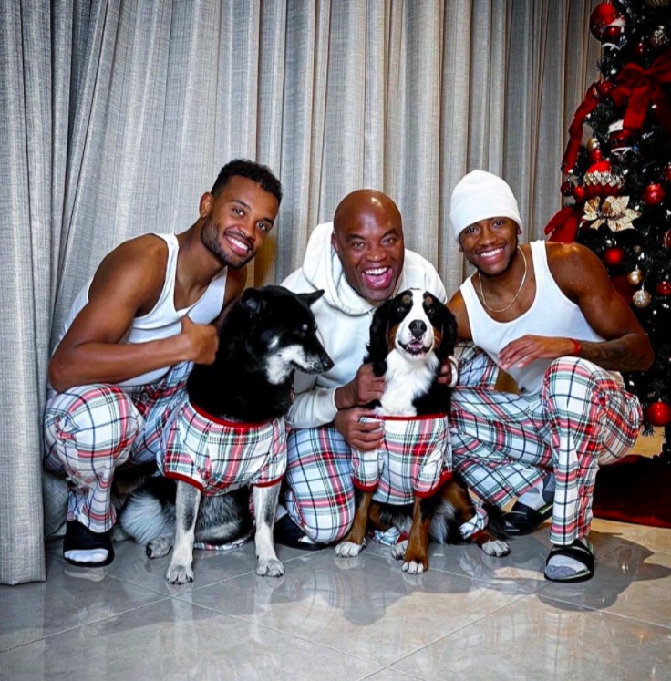 Anderson Silva (46), a UFC legend, will spar BOTH of his sons while leaving one on the floor.