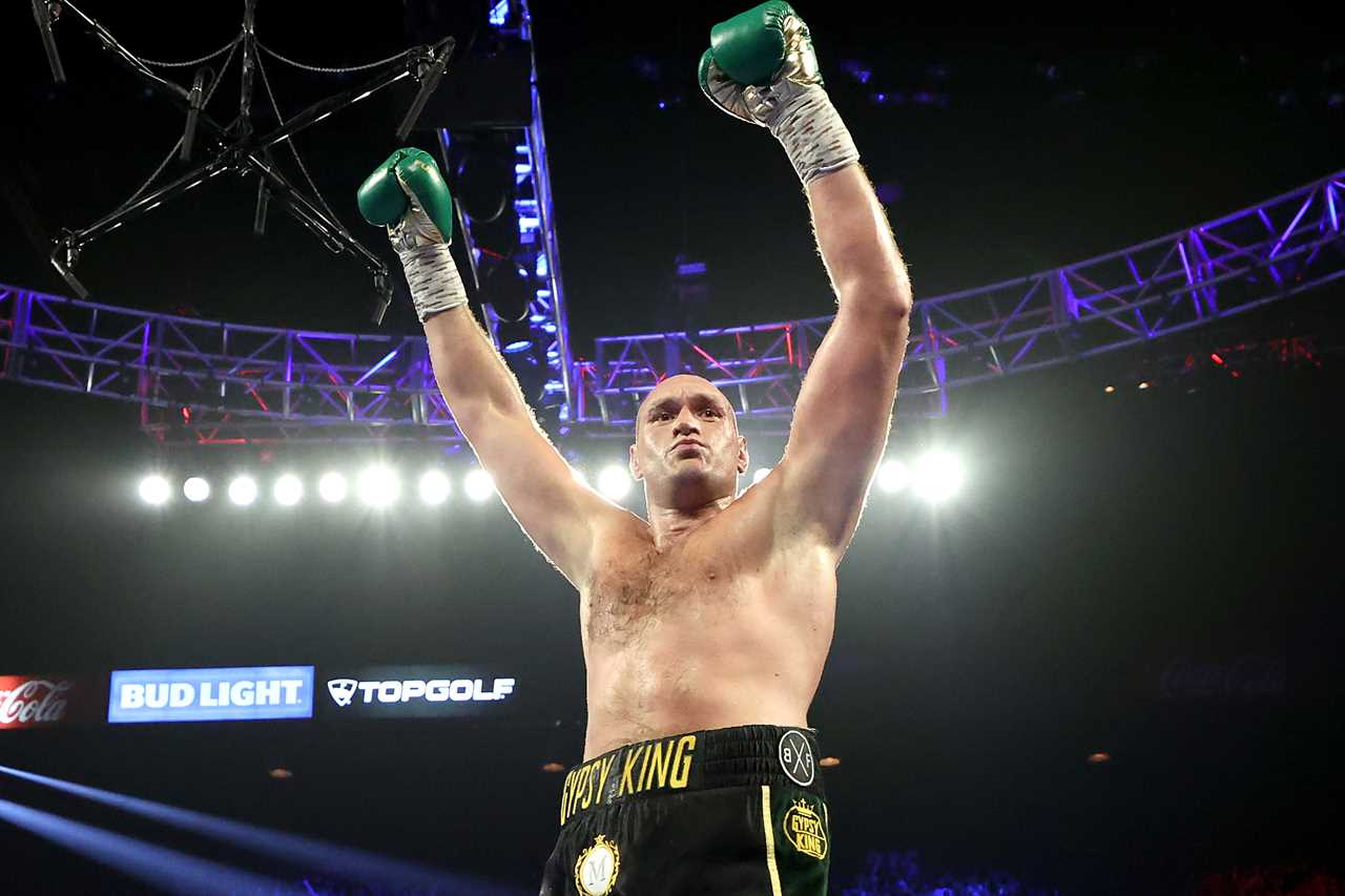 Canelo Alvarez has outlasted all worthy opponents, but he should avoid Tyson Fury.