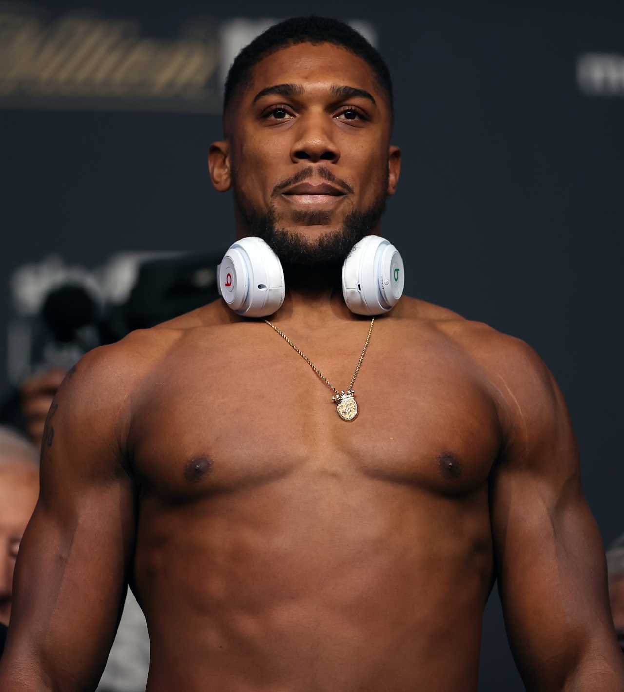 Anthony Joshua and Dillian Whyte are going to demand PS20m for them to step aside so Tyson Fury may fight Usyk