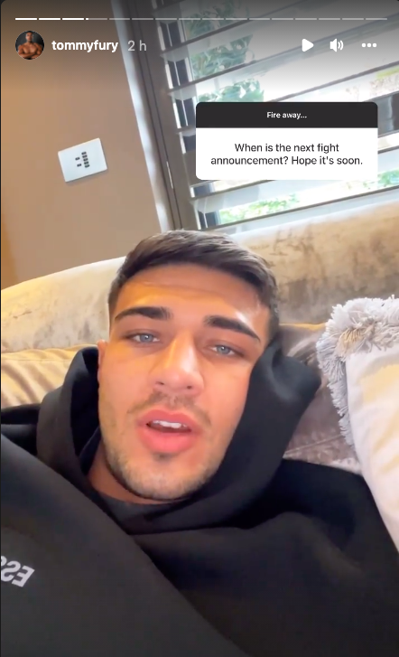 After a MRI scan of his broken rib, Tommy Fury reveals that he plans to return to boxing.