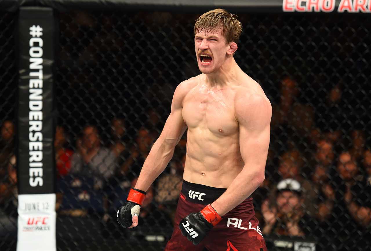 Arnold Allen is confident that his victory over Dan Hooker at UFC London will 'definitely’ place him in the FW top 5.