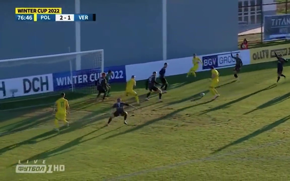 Just moments after being sub for FC Polissya, Usyk gets a golden opportunity to score on his pro football debut