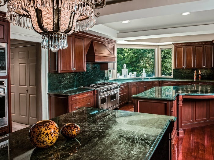 The kitchen has enough space for the most avid chef