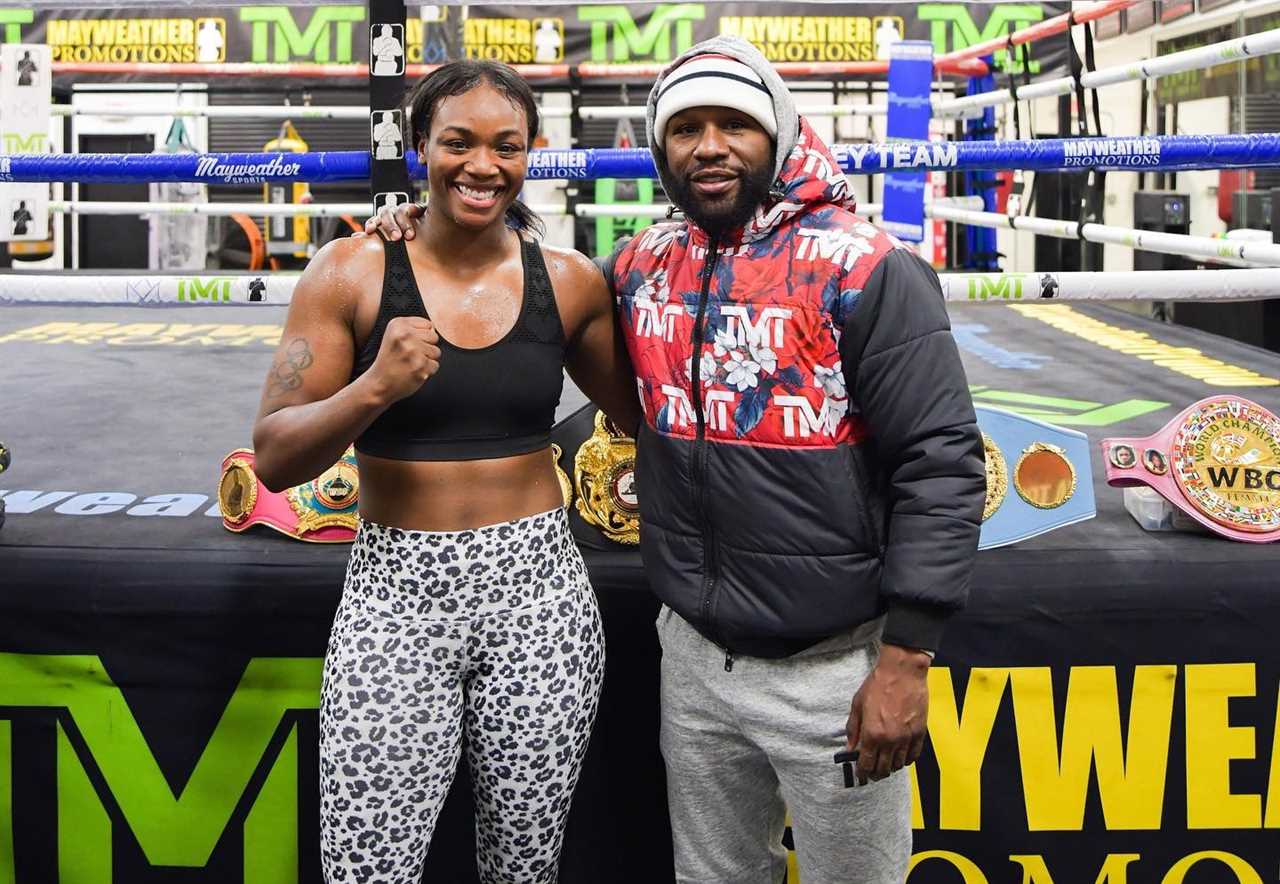 After watching Claressa Shields train, Floyd Mayweather was 'fired up tremendously ahead of his comeback fight in Dubai.