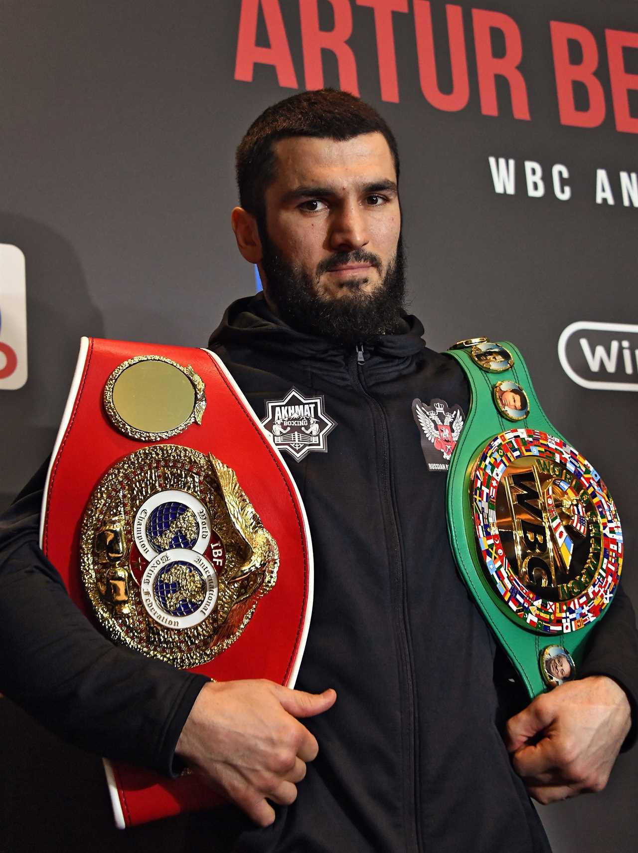 Artur Beterbiev asserts that Canelo Alvarez is weak because of his punching power. He has a blueprint to defeat P4P star