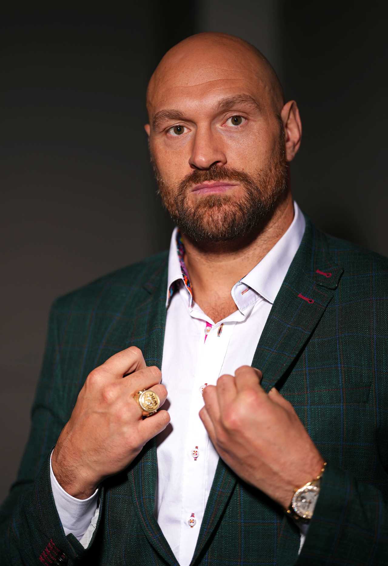 Tyson Fury blasts Conor McGregor, who called him bully and called him Versace t ***' while rivals trade insults on Twitter