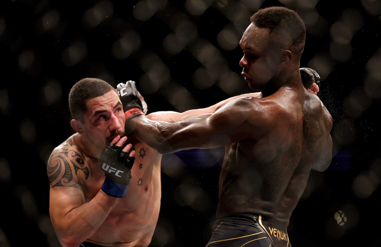 Robert Whittaker's heartwarming moment seeing his children after UFC 271 defeat against Israel Adesanya is captured