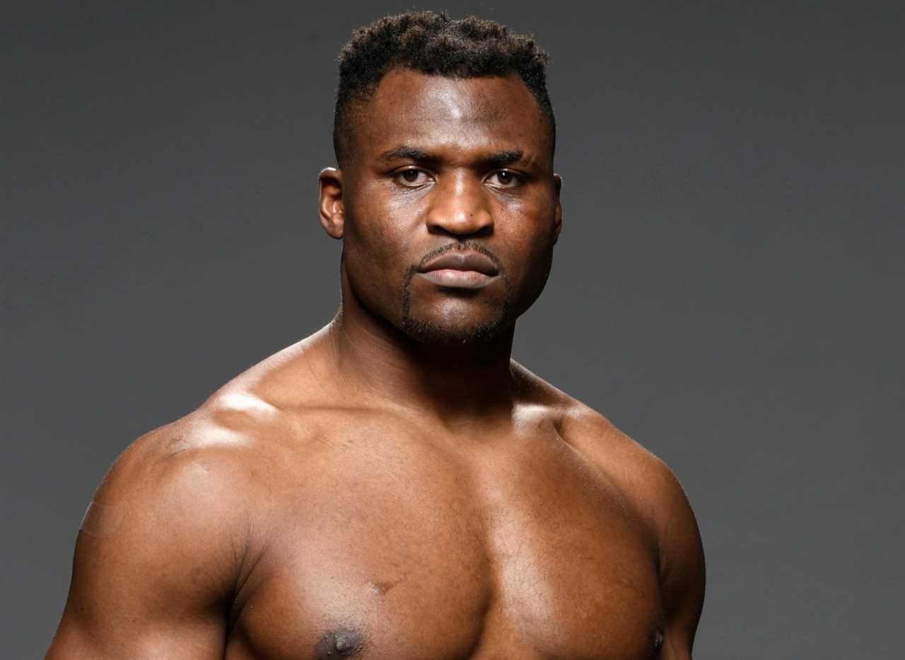Tyson Fury sees a'massive battle' with UFC champ Francis Ngannou 2023 and says it will 'break all PPV records'