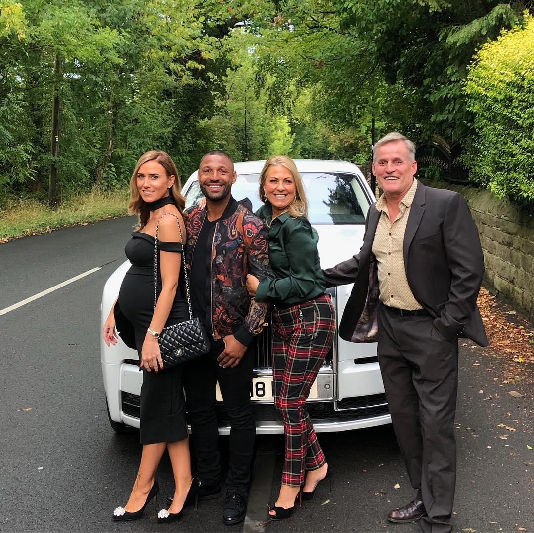 Kell Brook's wife Lindsey Myers is who? How many children are they blessed with? When is Amir Khan due to face Sheffield boxer Kell Brook?