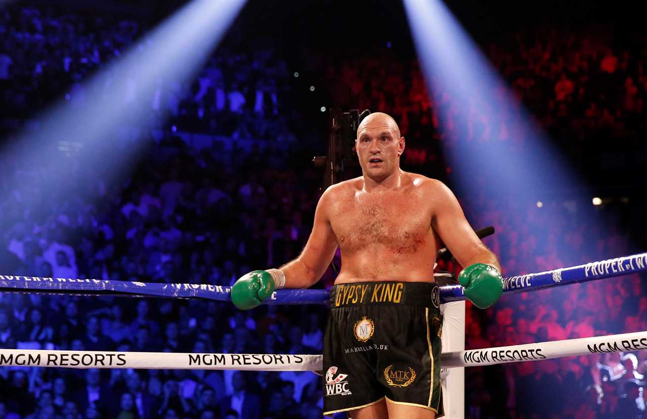 Dillian Whyte claimed that he 'bashed Tyson Fury in sparring' and that he dropped him many times.
