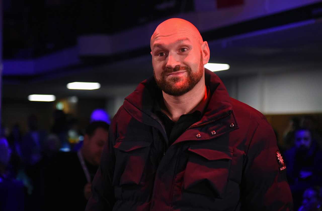 Tyson Fury drafts Anthony Joshua's sparring partner Martin Bakole to Dillian Whyte.
