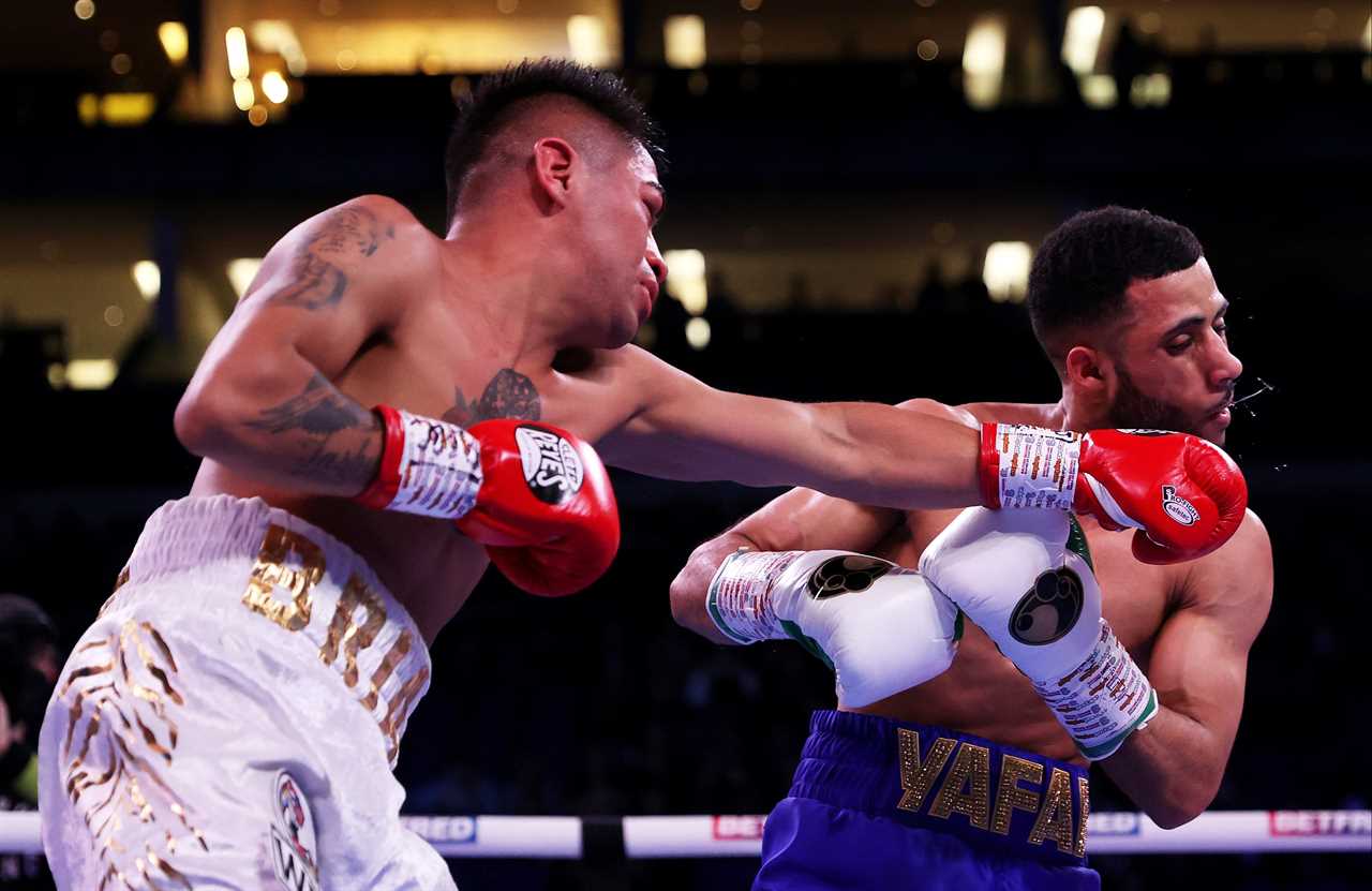 Galal Yafai, Olympic gold medalist, makes her professional debut with knockout on Lawrence Okolie’s undercard