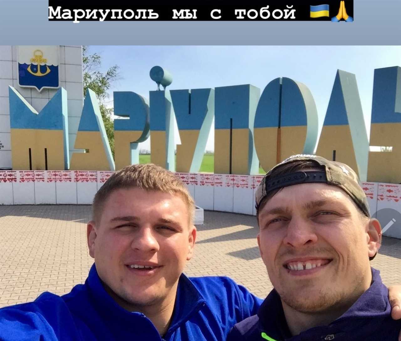 Anthony Joshua's rematch with Usyk in doubt as Usyk holds a machine gun while joining Ukraine's frontline to fight Russia