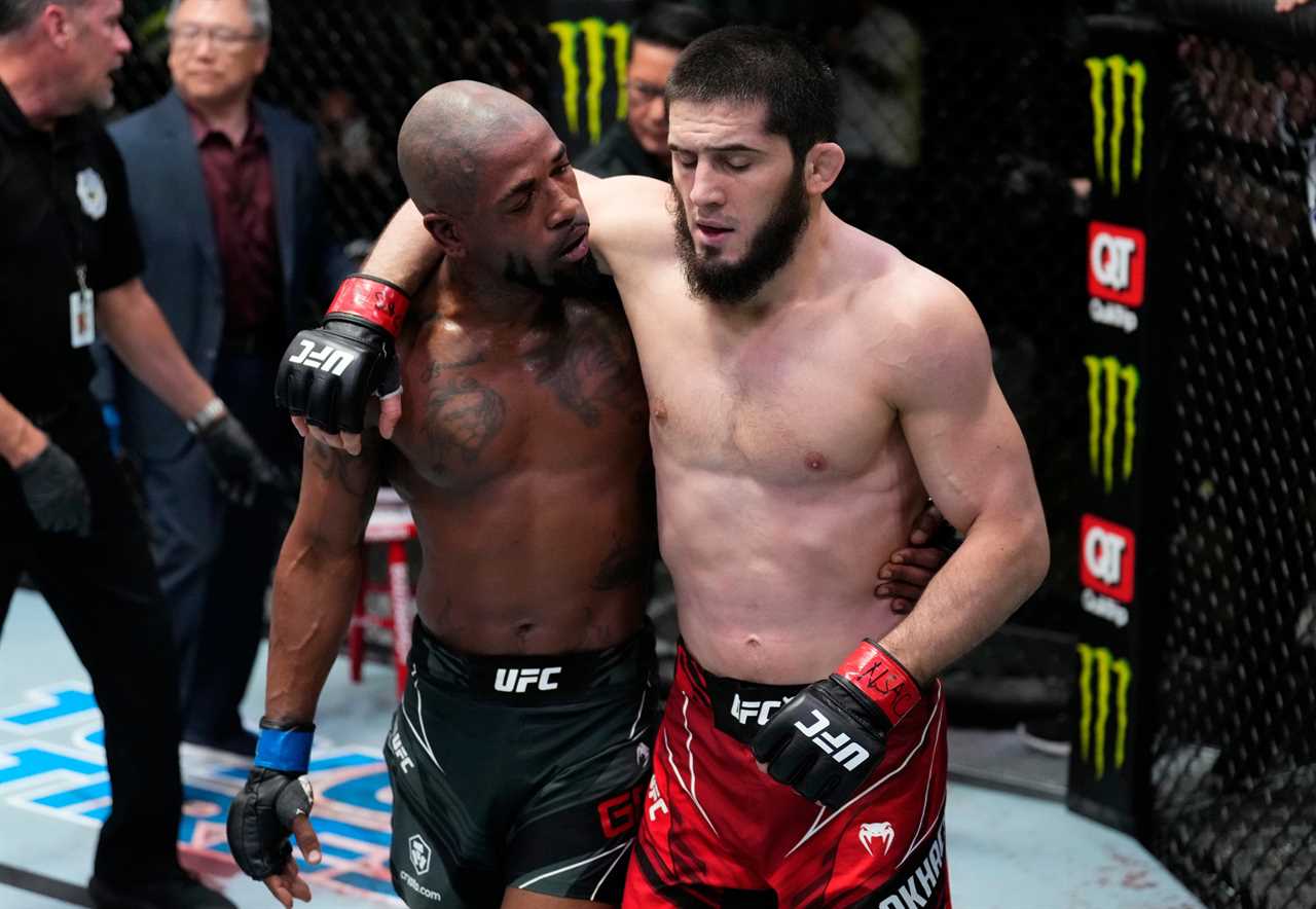 Conor McGregor is a much easier opponent than Bobby Green, says UFC ace Islam Makhachev. He claimed this after defeating his rival in the first round