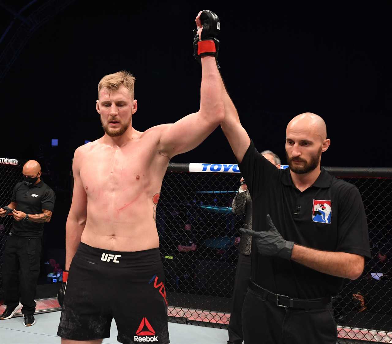 Alexander Volkov refuses to leave Russia, despite Dana White's attempts to get him to England in time for UFC London