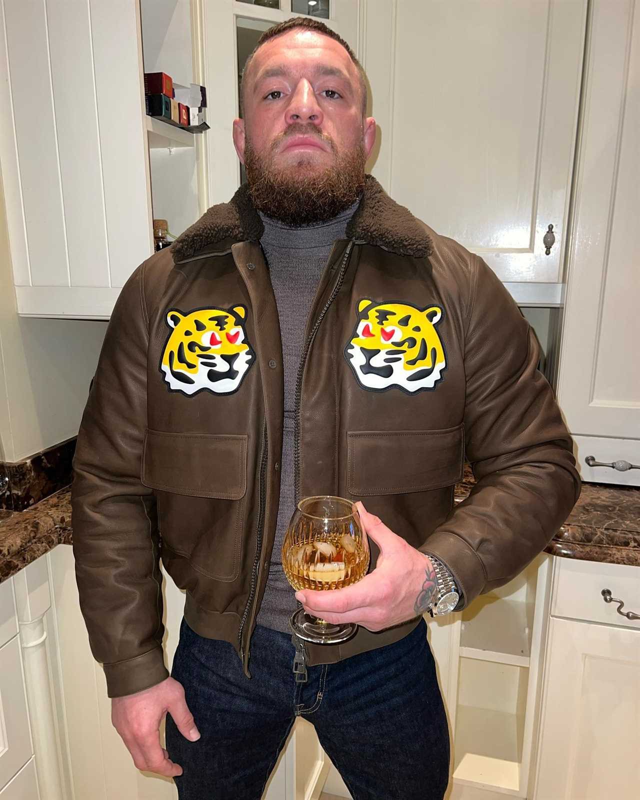 Khabib's protégé Islam Makhachev claims Conor McGregor can't return to UFC with title shot because star is 'drunk all the day'